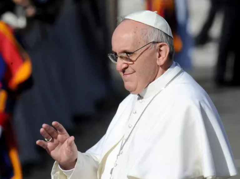 Papa Francesco è tornato alla Casa del Padre